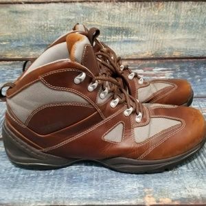 Rockport XCS Hybrid Boot Size 13 Model # APM3853RM